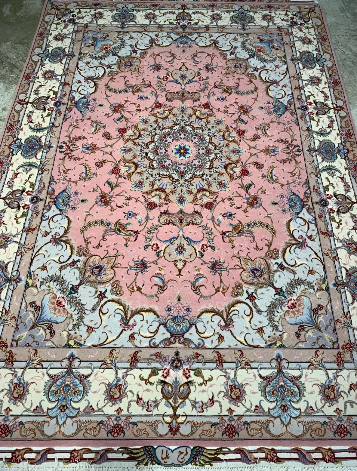5'x7'2" Very Fine Hand-Knotted Wool & Silk Blend Tabrize Carpet - Area Rug