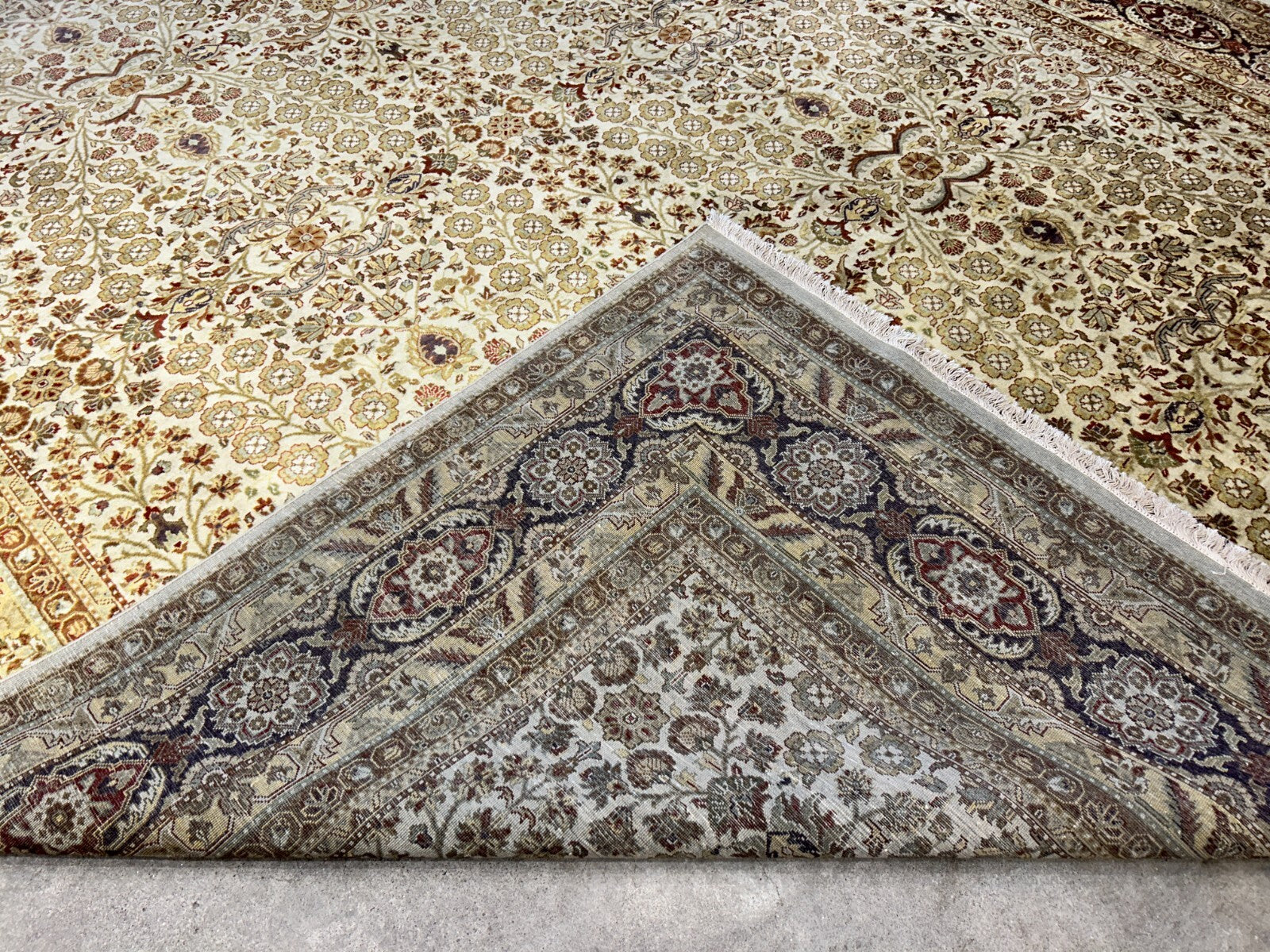 8'10"x11'10" Hand-Knotted 100% Wool Pile Oriental Rug