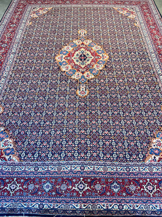 8'11"x11'8" Hand-Knotted 100% Wool Pile Bidjar Rug