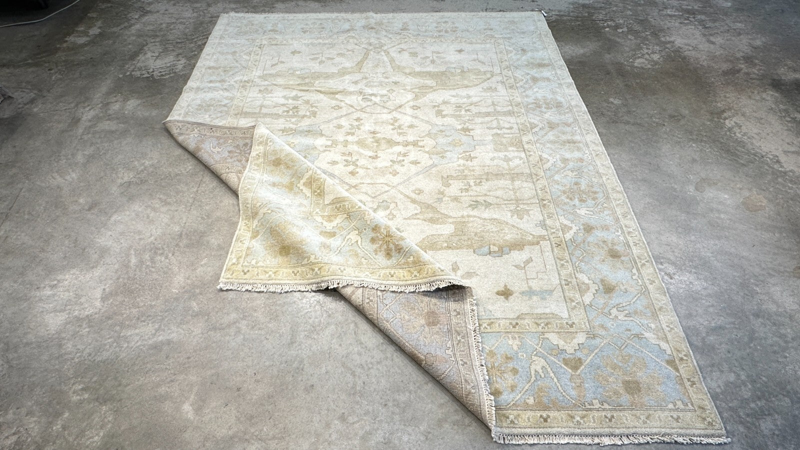 8'x10' Hand-Knotted 100% Lamb Wool Oushak Carpet - Area Rug