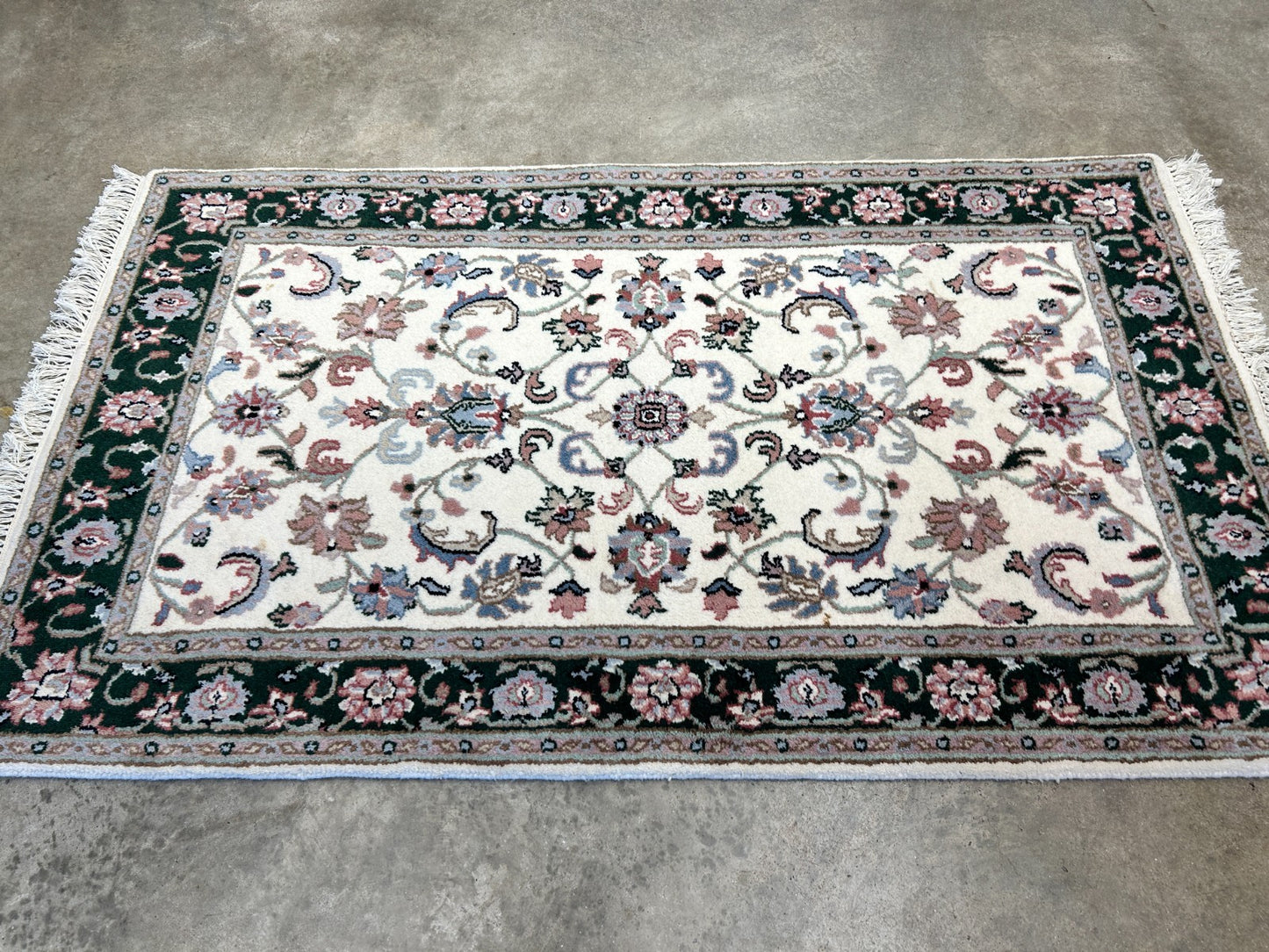 2'1"x5'1" Hand-Knotted 100% Wool Pile All-Over Area Rug