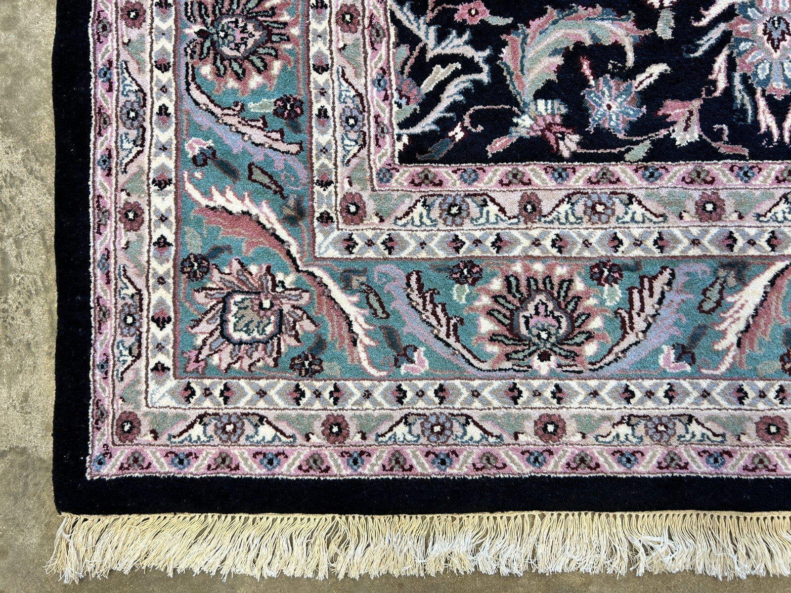 8'10" x 11'10" Hand-Knotted 100% Wool Carpet - Kashane Design Area Rug