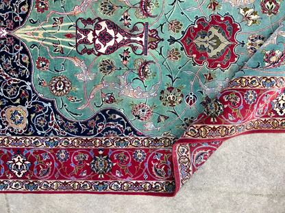 Collector Item-Fine 3'7"x5'9" Antique Hand-Knotted 100% Wool Isfahane Prayer Rug