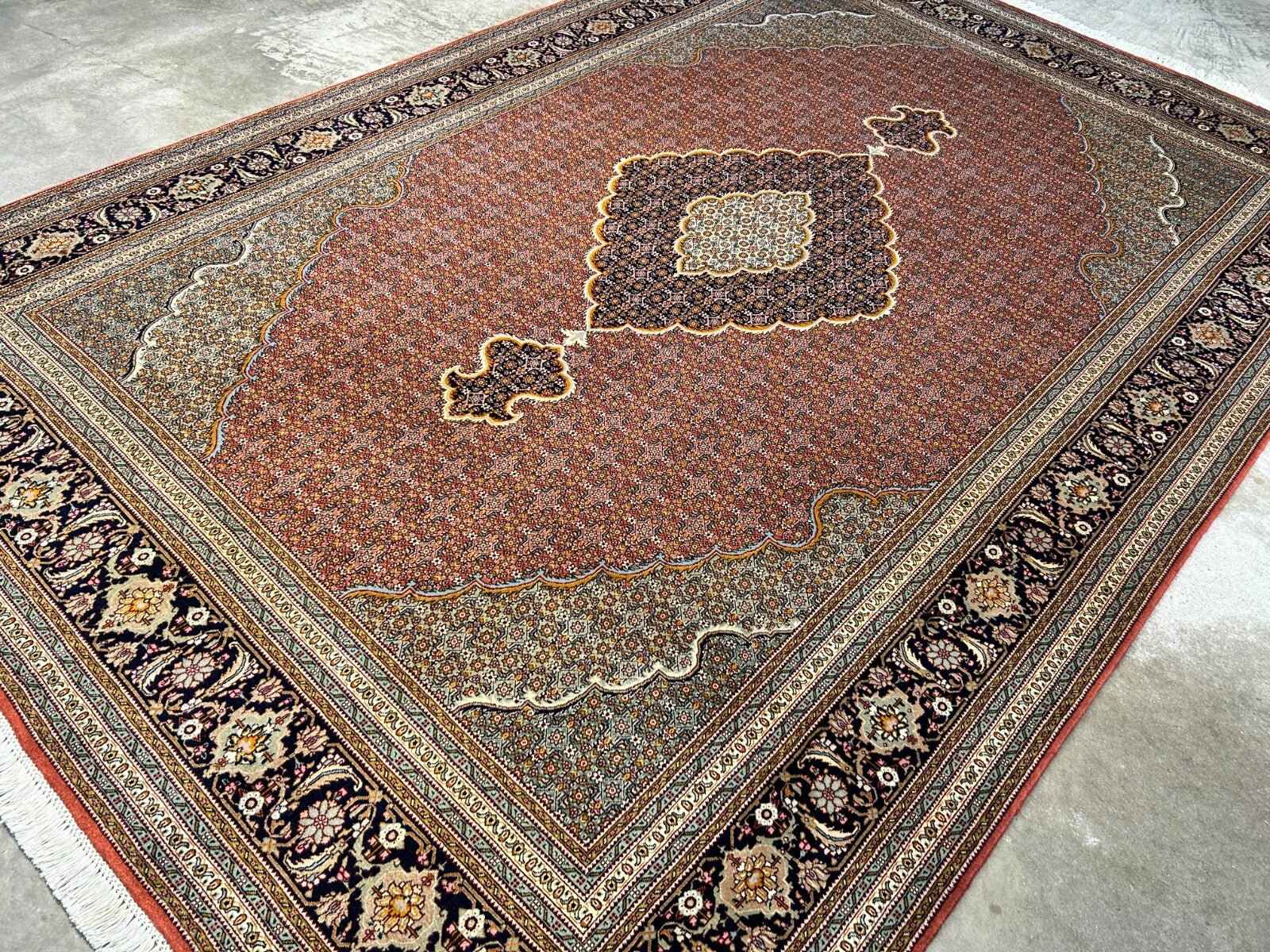 6'8"x10'1" Fine Hand-Knotted Wool & Silk Blend Tabrize Mahi Carpet - Area Rug