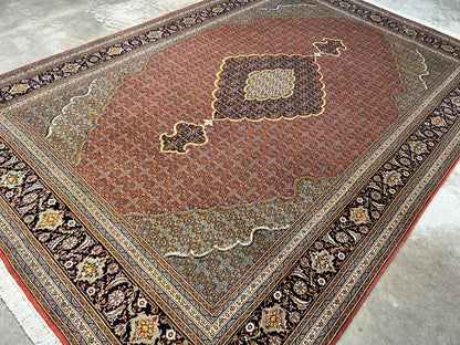 6'8"x10'1" Fine Hand-Knotted Wool & Silk Blend Tabrize Mahi Carpet - Area Rug