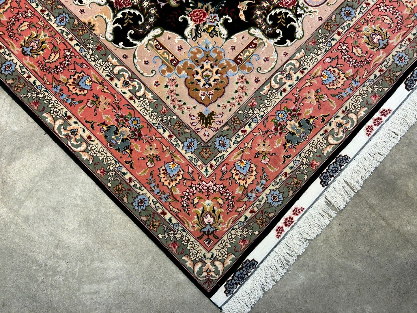 6'9"x10'5" Very Fine Hand-Knotted Wool & Silk Blend Tabrize Carpet - Area Rug