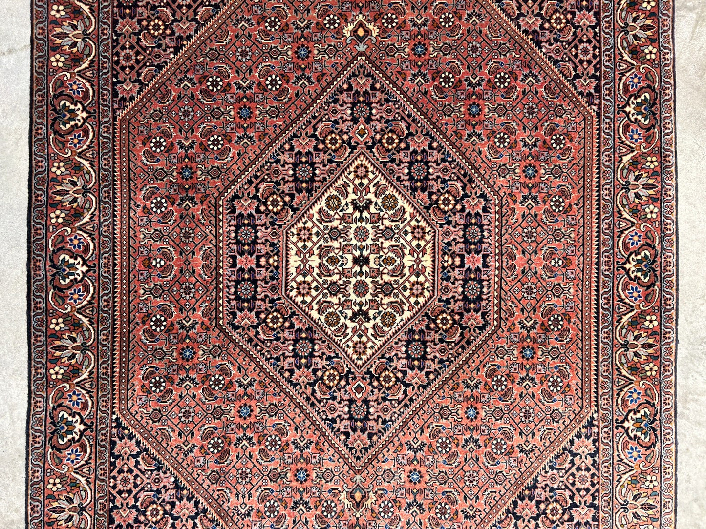 3'8"x5'6" Hand-Knotted 100% Wool Bidjare Carpet - Area Rug