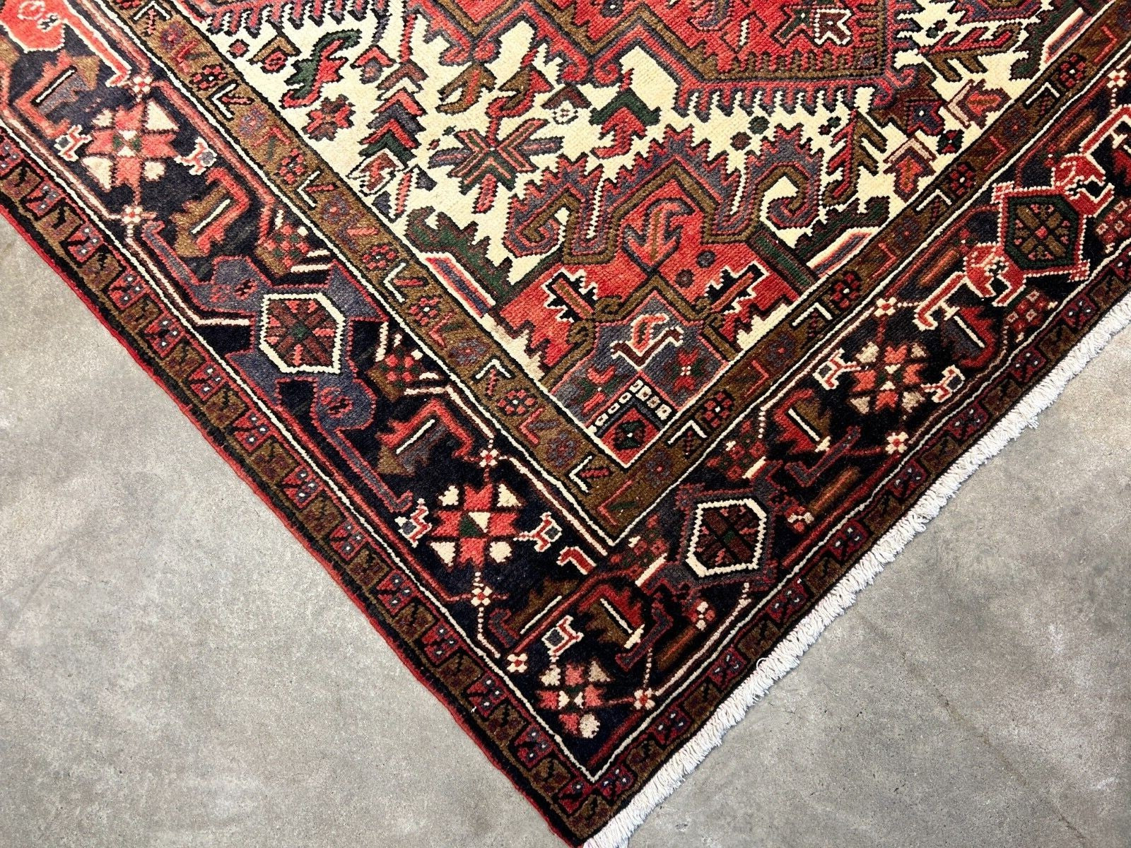 6'7" x 10'4" One-of-a-kind 100% Wool Pile Herize Area Rug - Handamade Carpet