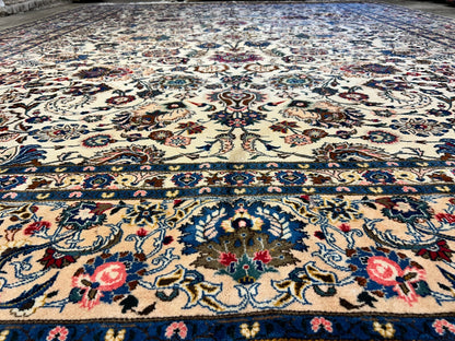 10'5"x13'8" Hand-Knotted 100% Wool Pile All-over Kashane Rug