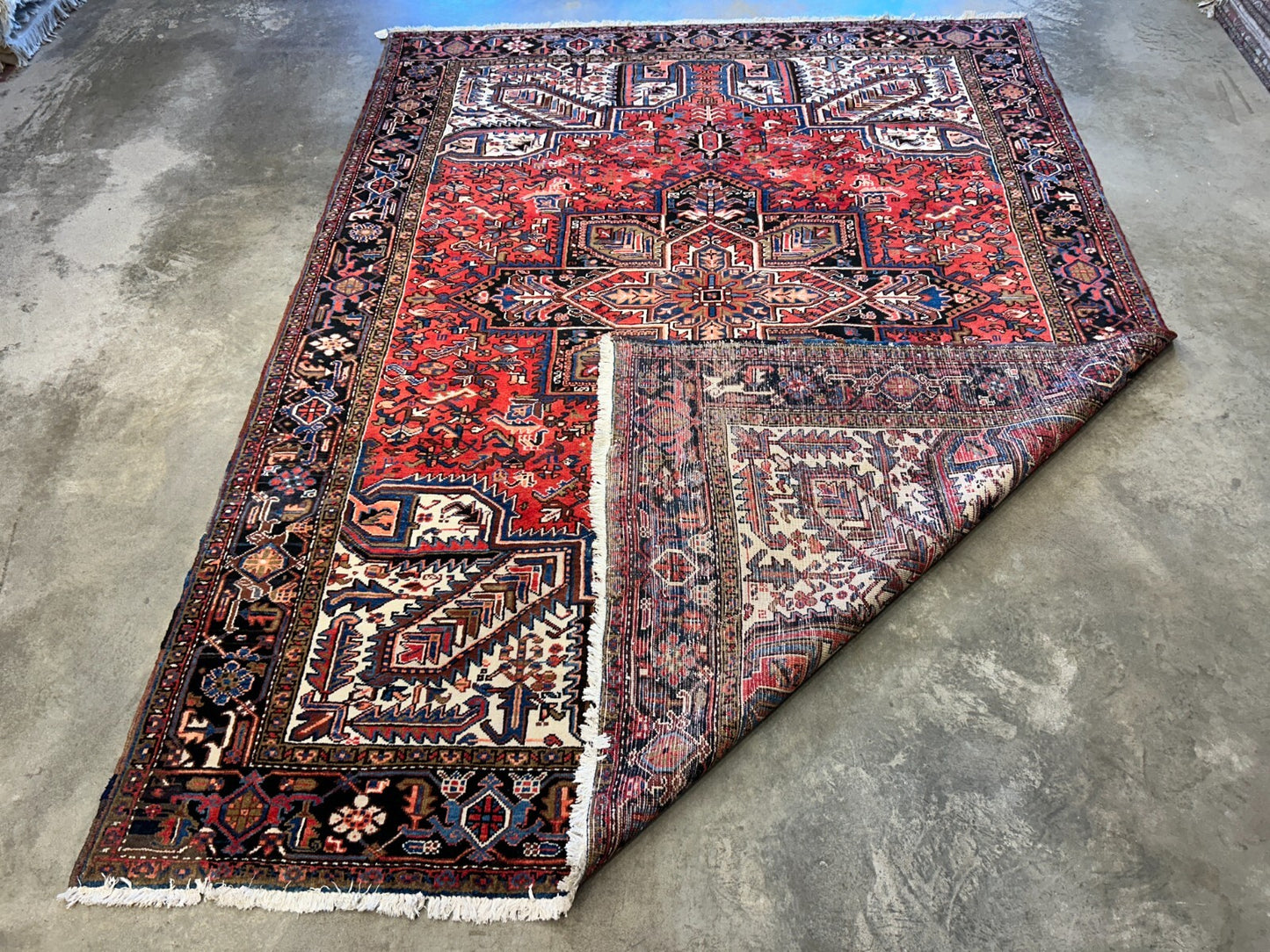 8'2"x11'1" Hand-Knotted 100% Wool Pile Herize Rug