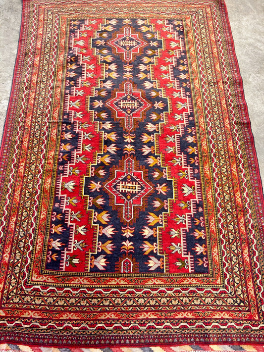 3'11"x6'3" Hand-Knotted 100% Wool Pile Geometric Rug