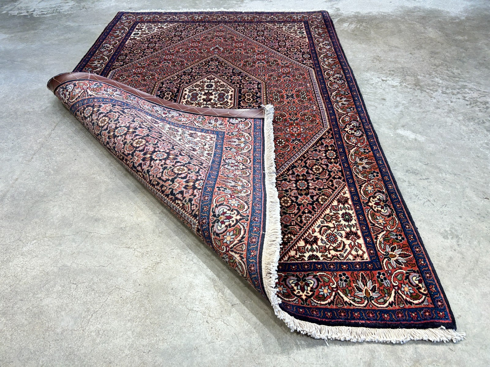 3'7"x5'8" Hand-Knotted 100% Wool Pile Persiane Bijare Rug