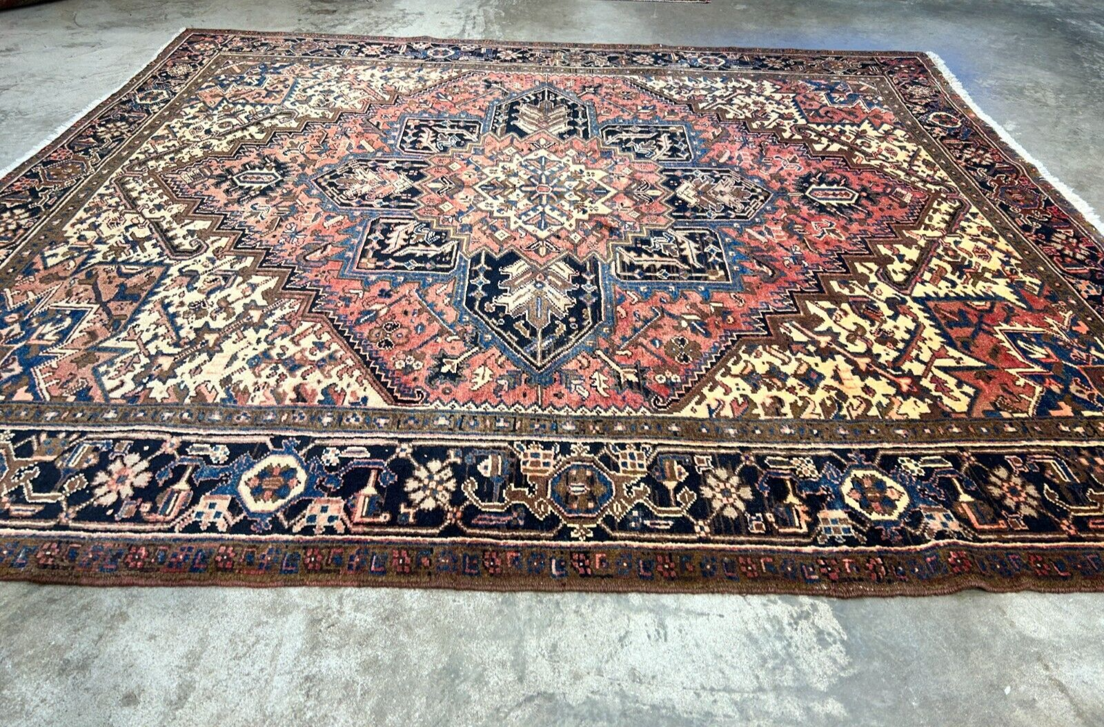 7'8"x8'10" Hand-Knotted 100% Wool Herize Carpet - Area Rug - Square Shaped