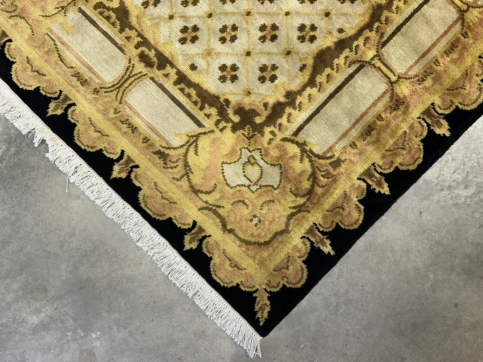 8’2”x10’1” Hand-Knotted 100% Wool Pile Oriental Area Rug - Carpet