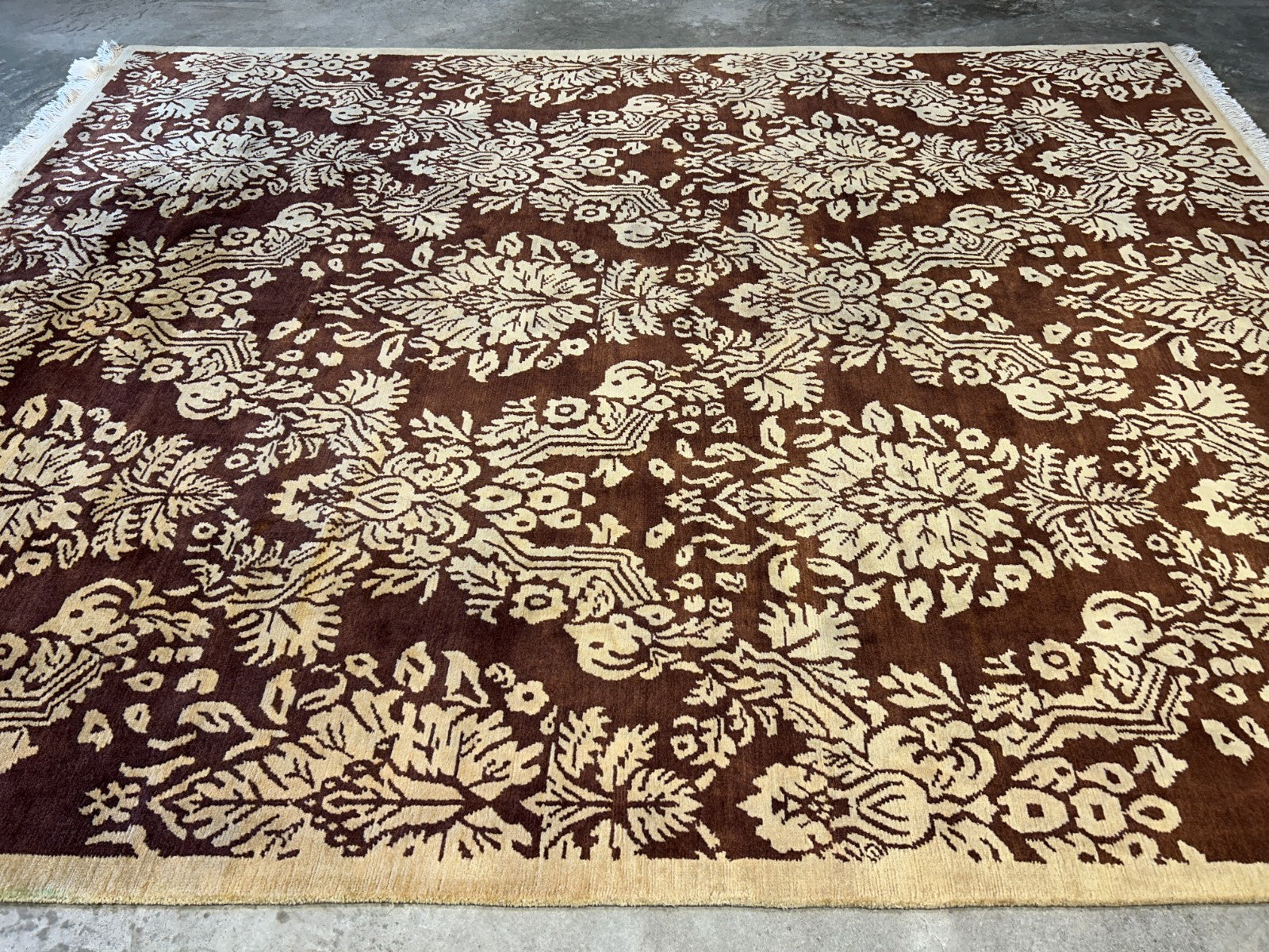 7'11"x9'11" Hand-Knotted 100% Wool Pile Tibetian Area Rug - Carpet