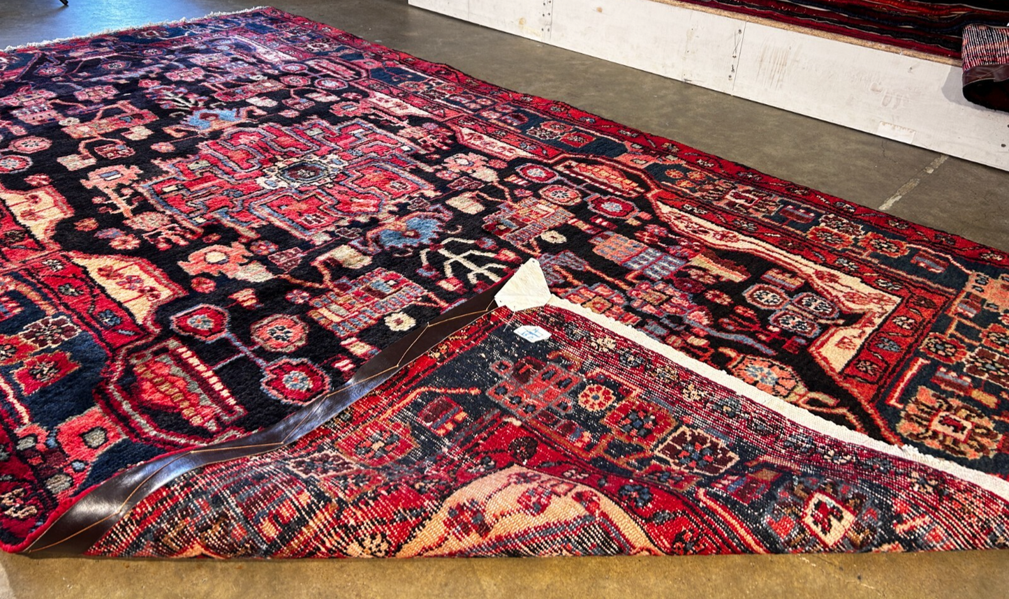 4'9" x 8'8" Hand-Knotted 100% Wool Pile Nahavande Area Rug
