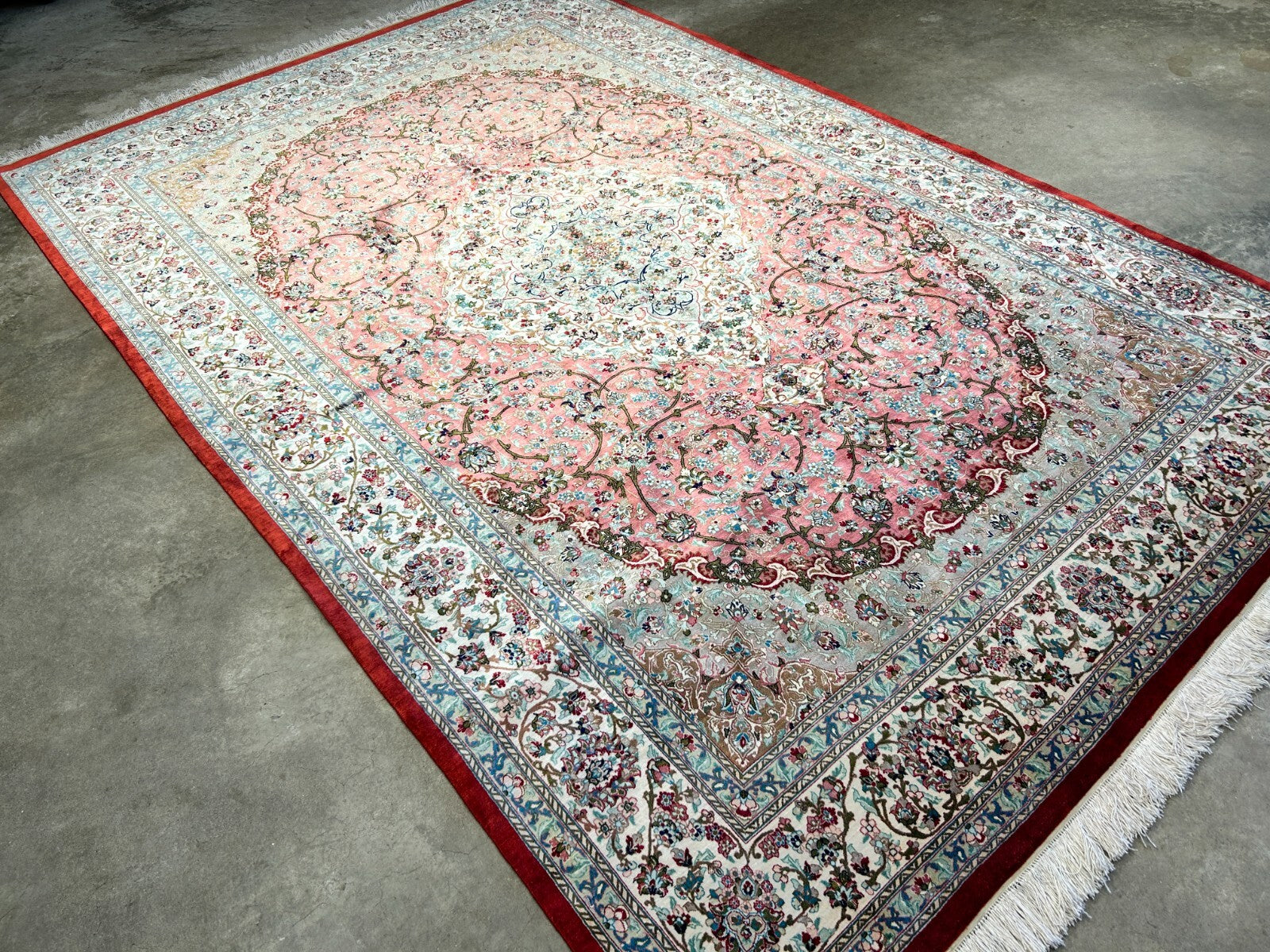 6'5"x9'5" Exquisite Hand-Knotted 100% Silk Qume Rug