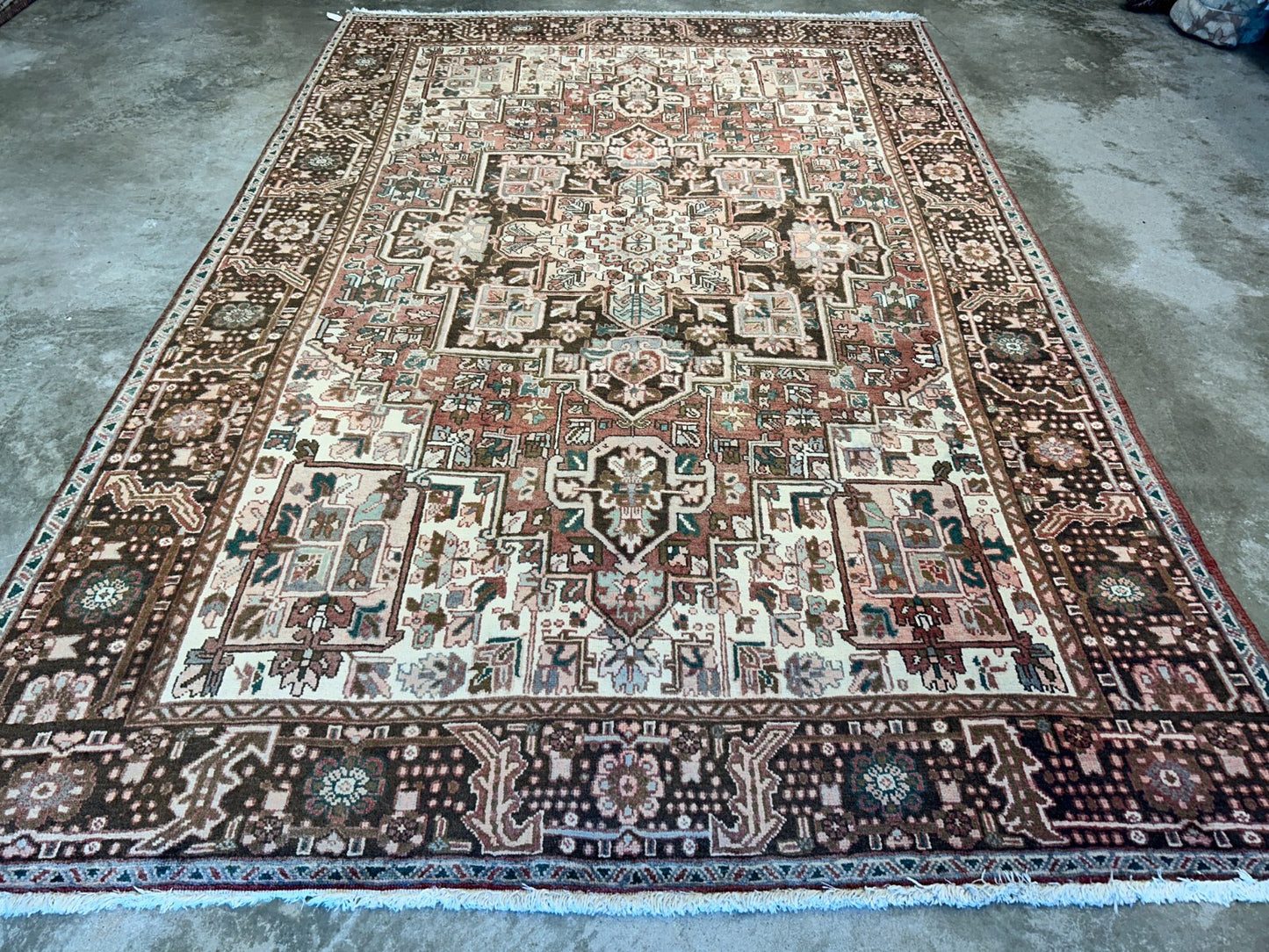 7'5"x11'5" Hand-Knotted 100% Wool Pile Herize Rug