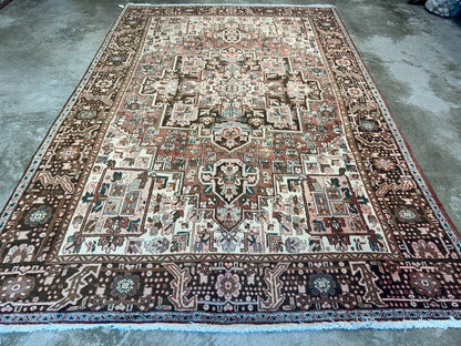 7'5"x11'5" Hand-Knotted 100% Wool Pile Herize Rug
