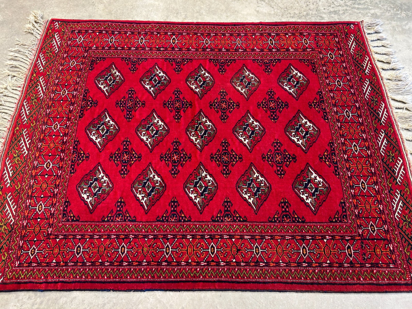 3'8"x4'8" Hand-Knotted 100% Wool Pile Bokhara Rug - Carpet